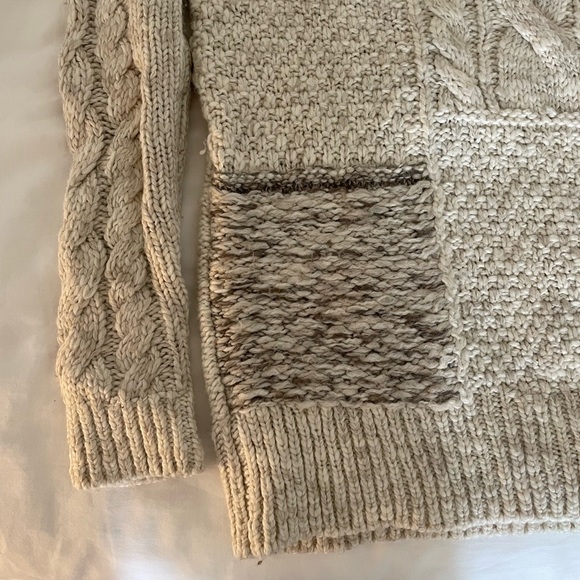 Abercrombie & Fitch Knit Sweater - Picture 4 of 6